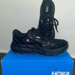 HOKA Clifton L